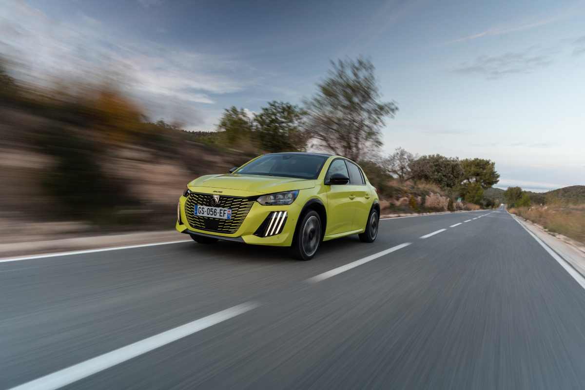 Un nuovo tre cilindri turbo più efficiente